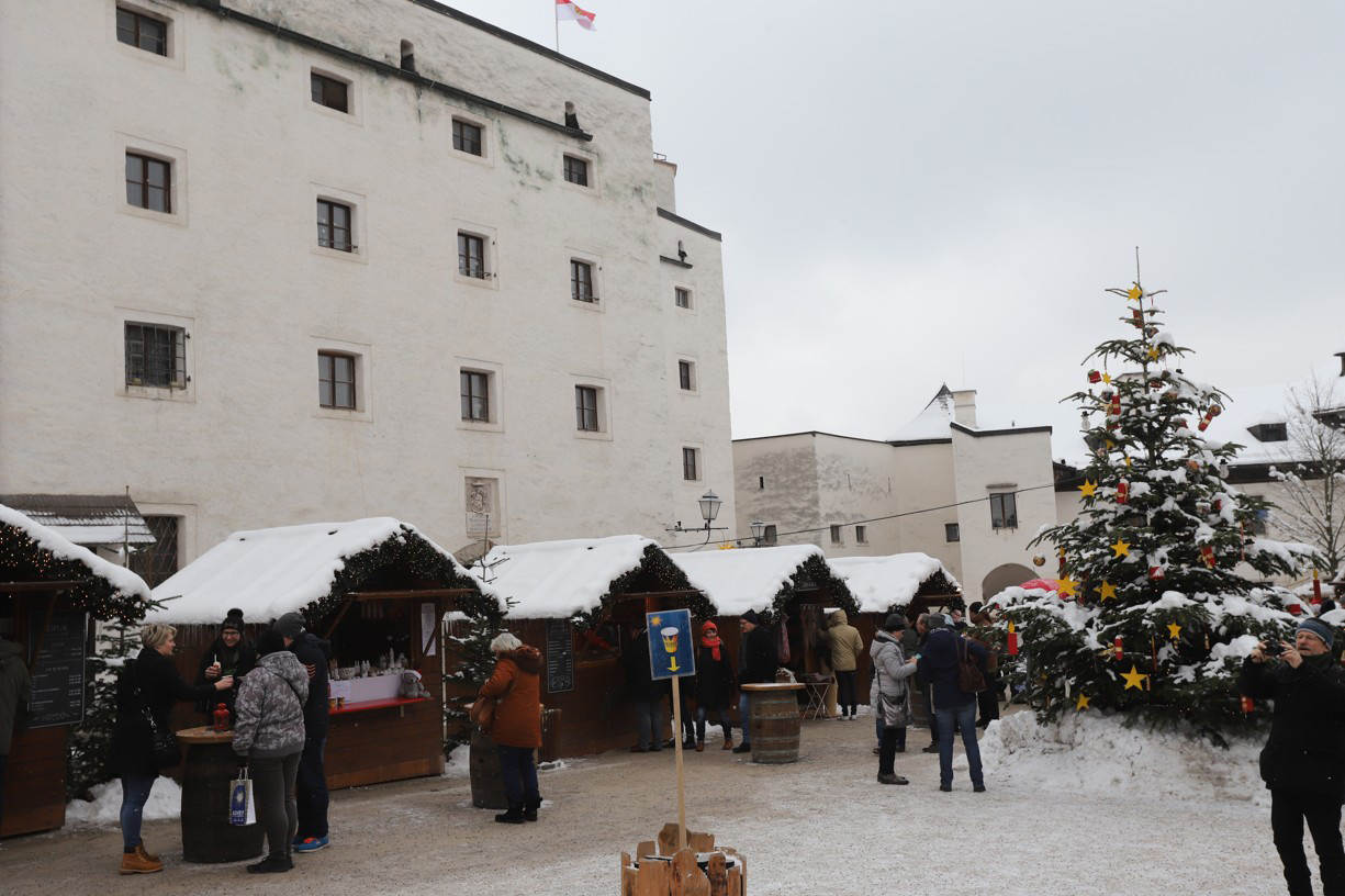 Adventní trh na pevnosti Hohensalzburg