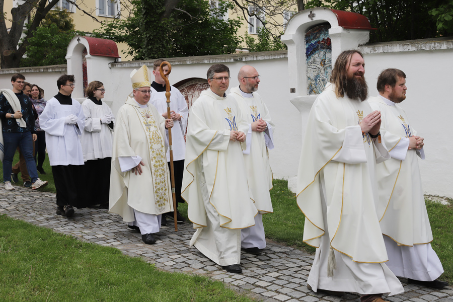 Vyvrcholením setkání byla mše svatá, které se zúčastnily desítky kněží z celé diecéze. 