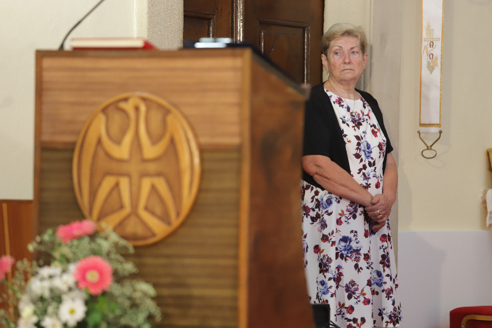 Sedmdesátiletá kostelnice paní štefanie Tokošová byla v kostele i při mši, když se před dvěma roky přihnalo tornádo.