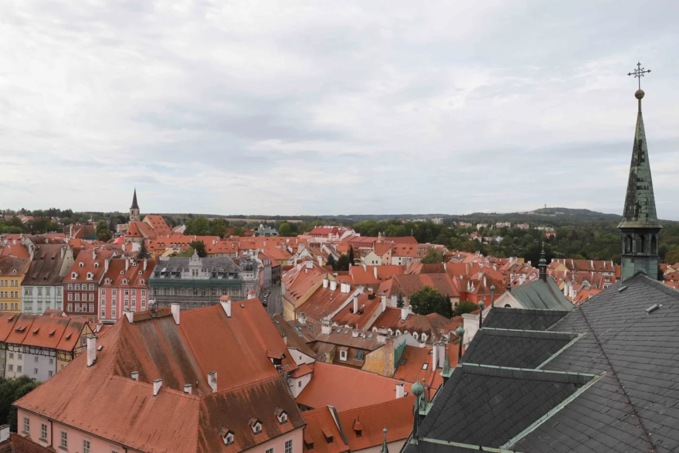Věž nabízí krásné pohledy na celé město.